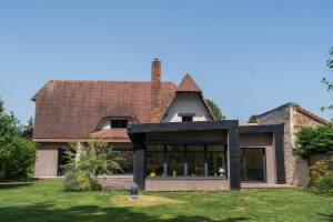 Anais NGANDA - ANGAI ARCHITECTURE